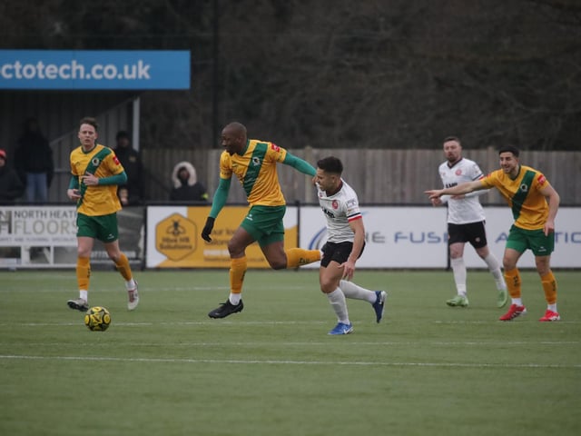 Promotion-chasing Horsham FC were held to a 1-1 draw at home by visiting Chatham Town