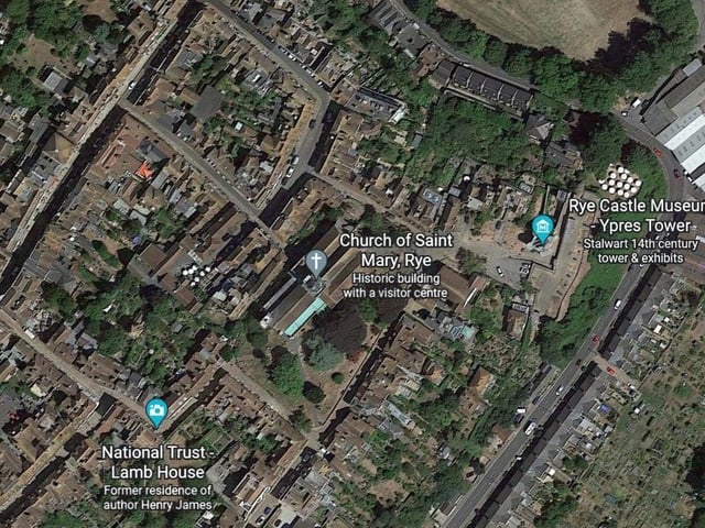 Average total household incomes per year in Rye & Winchelsea were £34,700