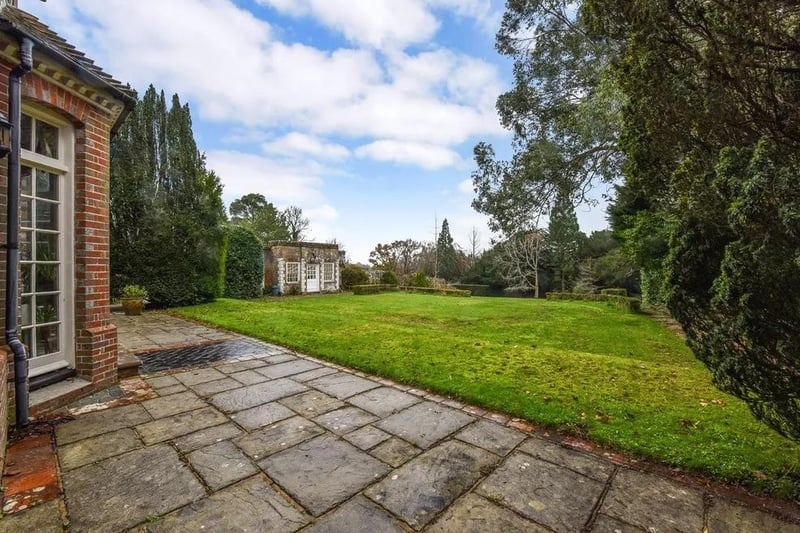 Lindfield Place has extensive gardens and grounds totalling about 1.6 acres