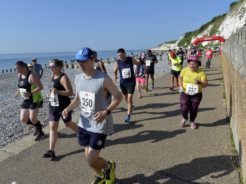 Eastbourne 10K 2023 (Photo by Jon Rigby)