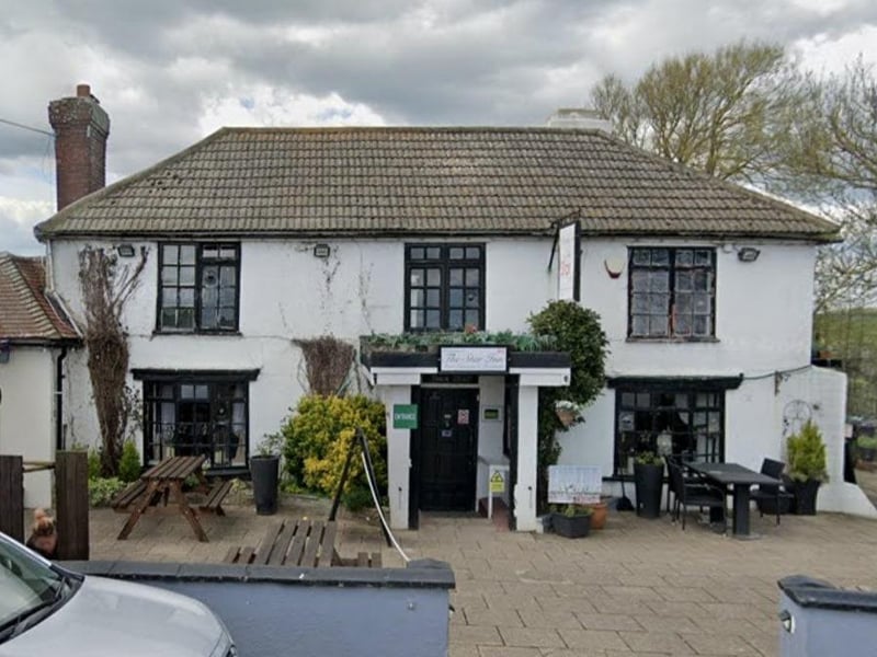 The Star Inn in Sluice Lane, Normans Bay, has a rating of 4.4 from more than 2,300 reviews