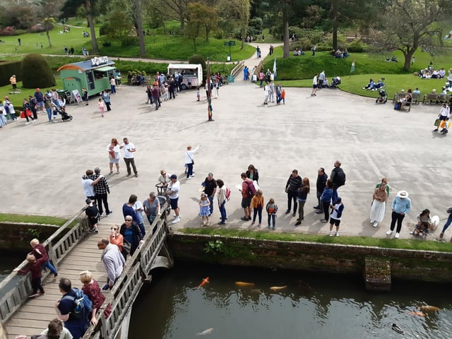 Hever Castle was to the childhood home of Anne Boleyn, King Henry VIII’s second wife.