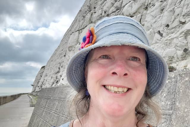 Elaine Hammond completes The Brighton and Hove Way, circumnavigating the boundary of the city in sections that are easy to reach using public transport