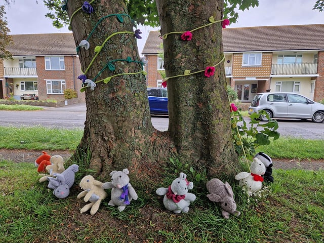 There are lots of woodland creatures, like rabbits on the ground