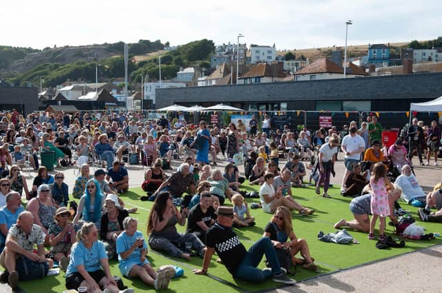 Hastings Old Town Carnival Week 2022: Nearly on the Beach Concert. Photo by Frank Copper