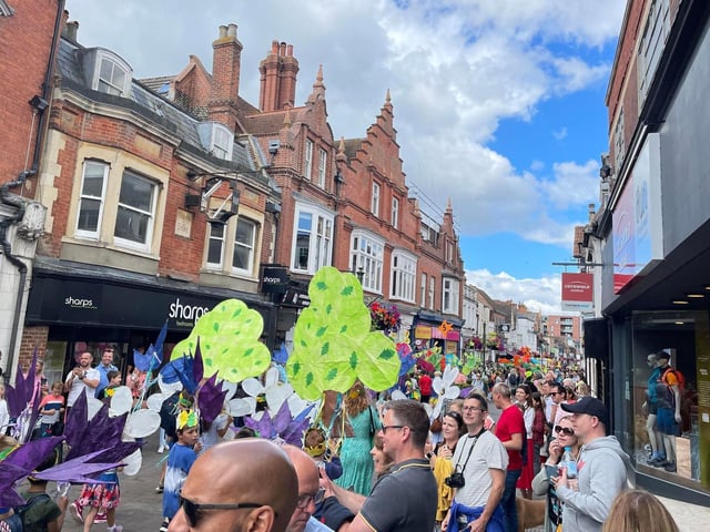 Natural World themed children's parade