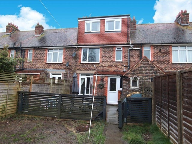 Located close to the railway station and town centre, this property has spacious accommodation over three floors and a large back garden.