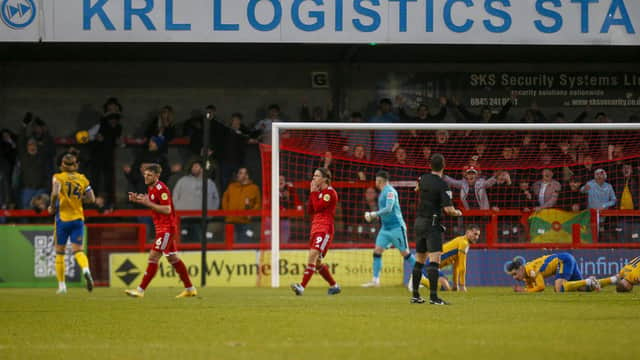 Crawley Town lose to Mansfield Town