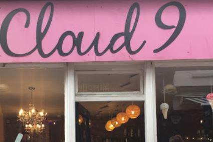 Cloud 9 (Brighton) - This ice cream shop specialises in soft-serve ice cream with a range of toppings and sauces to choose from. They also offer vegan options and unique flavours like Biscoff and Pistachio.