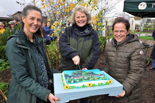 Petworth Community Garden has been chosen to receive one of the Queens Green Canopy 'Tree of Trees' which was planted by Lady Emma Barnard DL, Lord-Lieutenant of the County of West Sussex. Pic S Robards SR2211081
