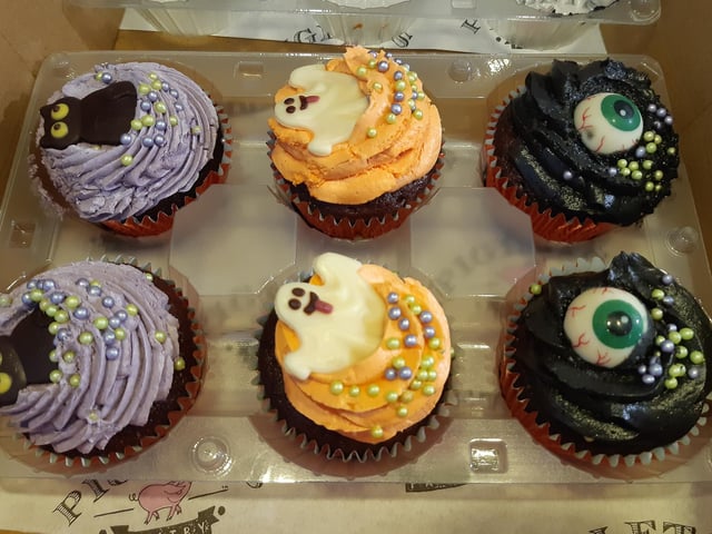 Halloween Cupcake Selection Box