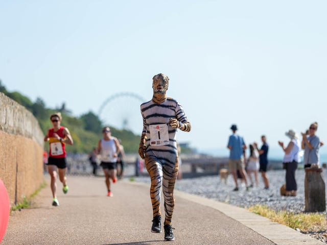 Images by Steven Farley from the 2023 Eastbourne 10k