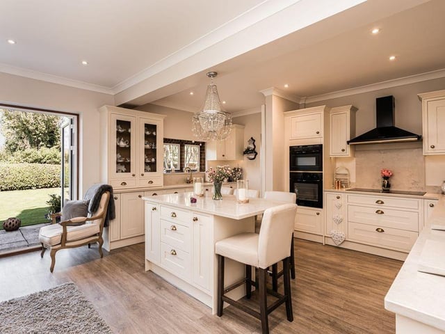 The refitted kitchen/breakfast room is located to the rear of the property with window to rear and fitted with an extensive range of be hardwood hand crafted be spoke wall and base units