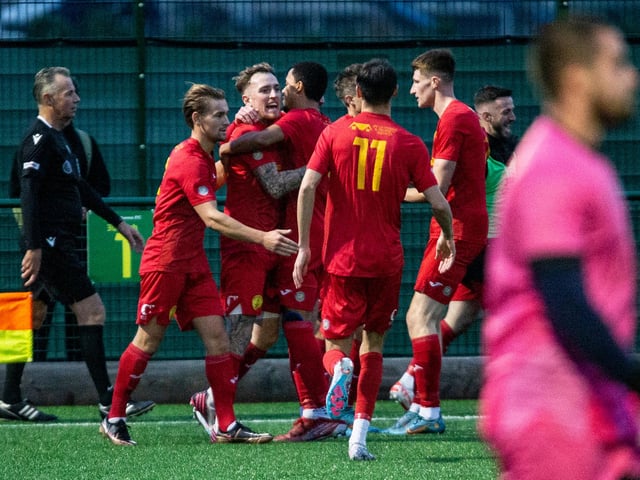 Newhaven take on Haywards Heath Town in the SCFL premier division