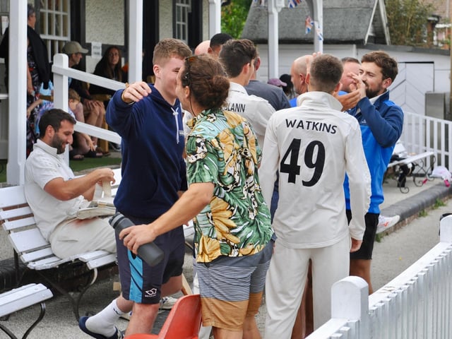 Worthing CC win the Division 3 West title with a win at Littlehampton CC