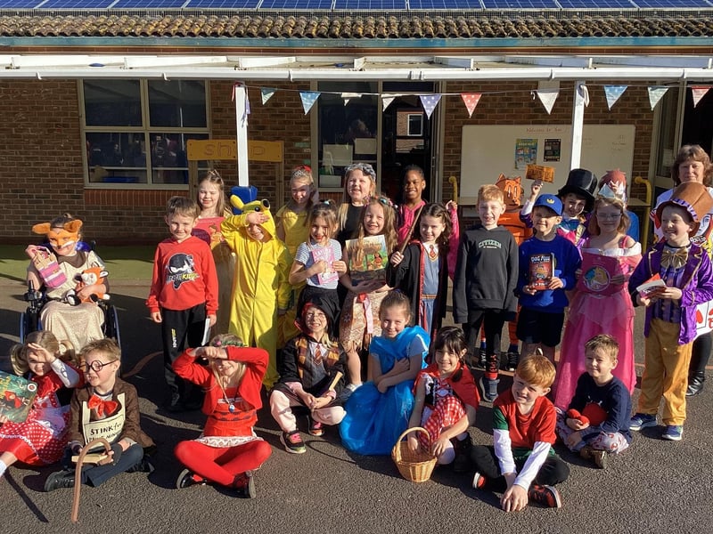 Georgian Gardens Community Primary School, Rustington, 2CA
