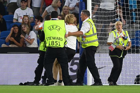 England 2-1 Spain