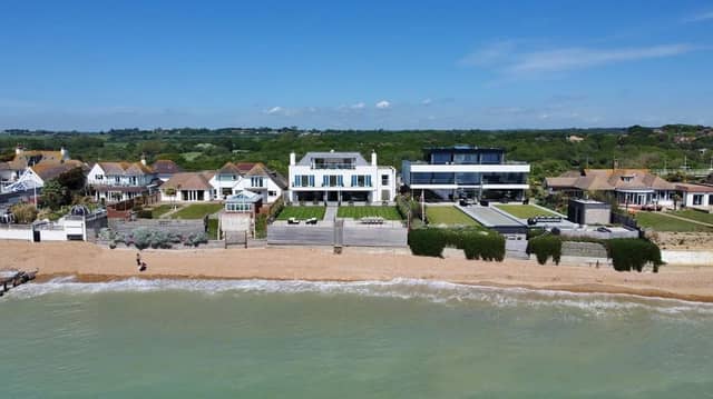 7 bed detached house