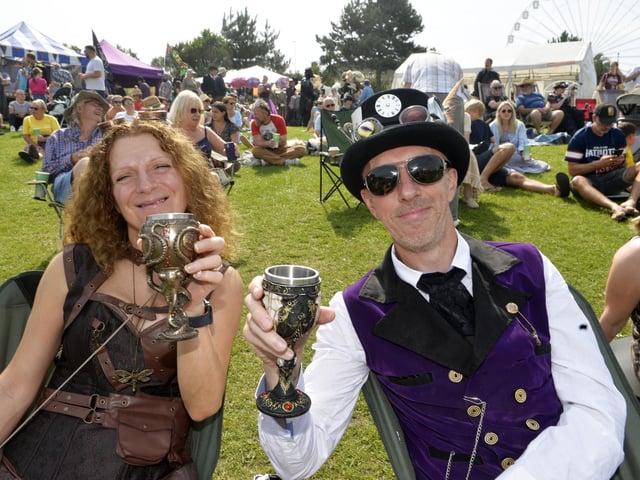 Steampunk Festival Eastbourne 23 (Photo by Jon Rigby)