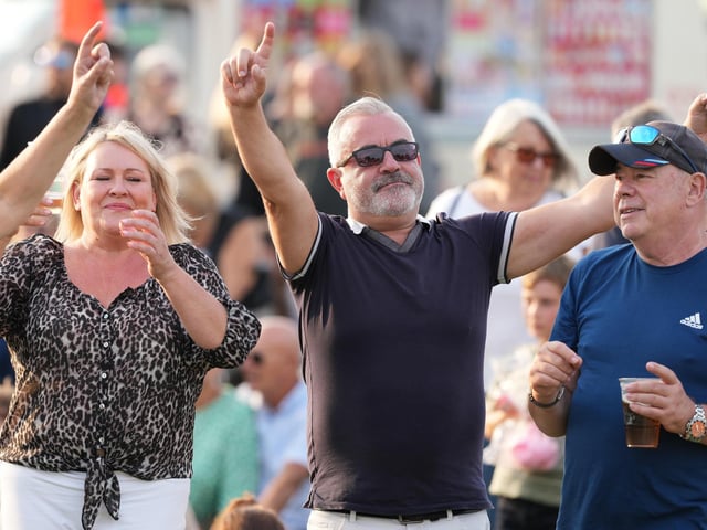 Hundreds enjoy return of free Worthing music festival BroadFest – In Pictures