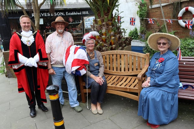 Unveiling of a memorial bench in memory of Ian Porter. Pic by Kevin Boorman