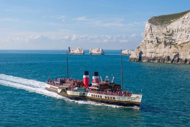 Waverley looks magnificent as she steams round the Isle of Wight