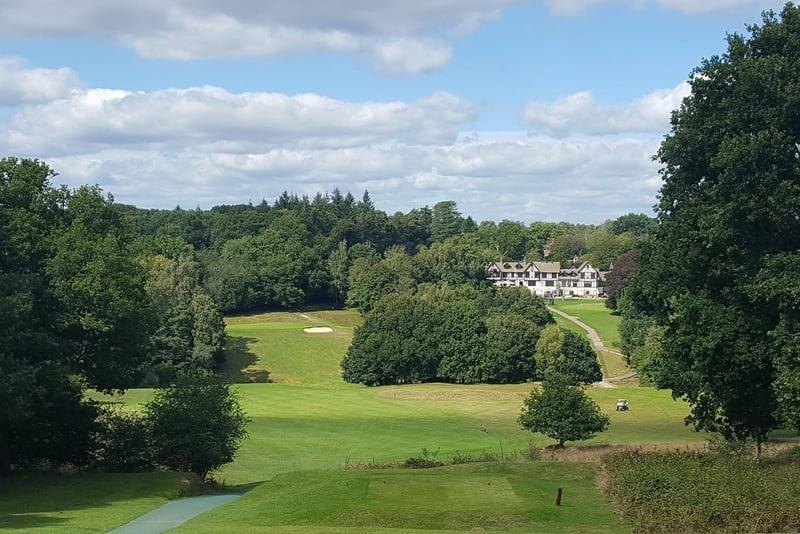 The neighbourhood with the highest average household income was Horsham South, Mannings Heath & Nuthurst. There, households had an estimated total annual income, before tax, of £63,400