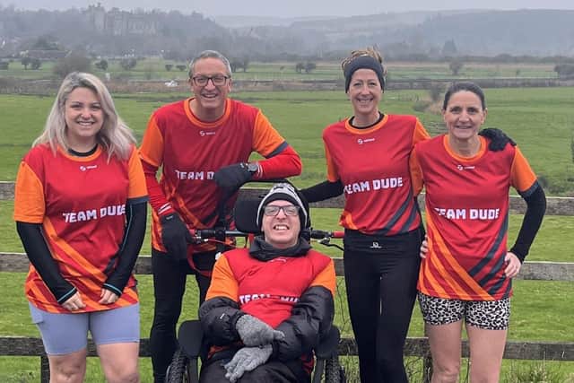 Team Dude 2024 London Marathon Assisted Running, Stephen Merridue and dad David with Lynne, Jade and Martine