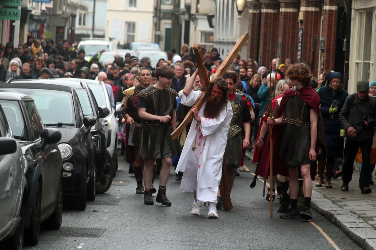 In 29 pictures: Crowds gather to watch Procession of Witness in Hastings ...