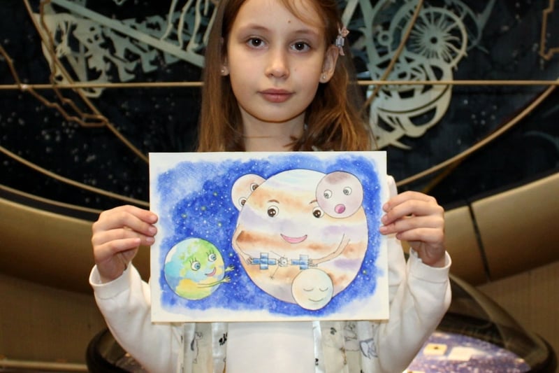 Ten-year-old Yaryna Zakaliuzhna was among the children, from across the globe, who were invited to create a piece of art inspired by ESA’s Jupiter Icy Moons Explorer (Juice)