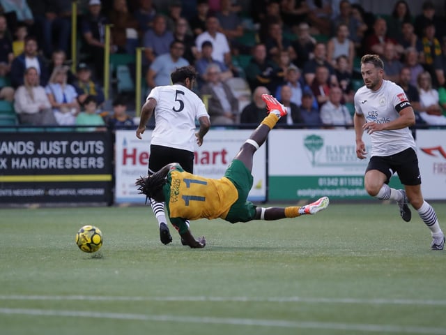 Horsham v Chichester City