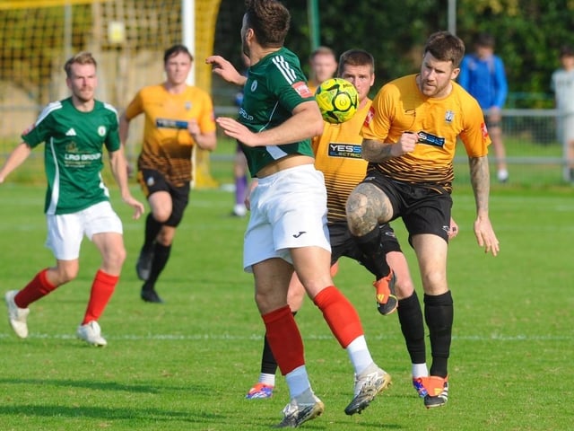Littlehampton Town v Burgess Hill Town in the FA Trophy