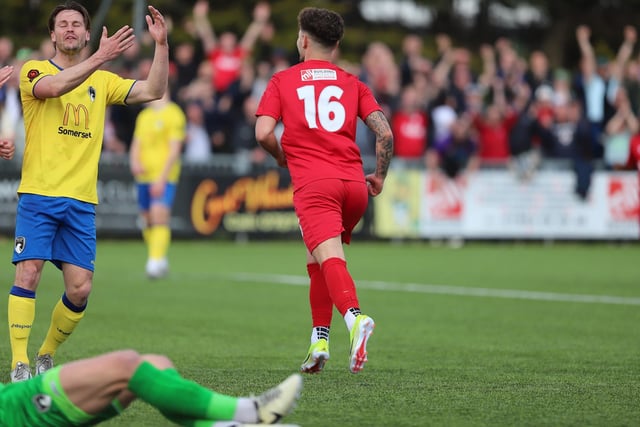 Action and celebrations from Worthing's win over Weston-super-Mare