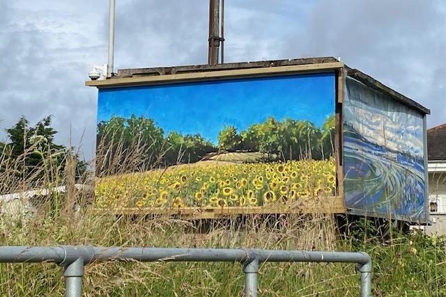 The four new pieces are set to replace the ones from 2017 on an old signal box