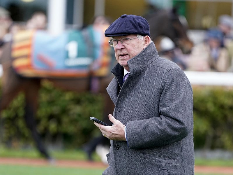 Those familiar with horse racing will know that Sir Alex Ferguson is a big name on the scene. The former Manchester United owns several racehorses and even entered 3 horses at the Cheltenham Festival earlier this year. Some of Sir Alex’s most significant horses include serial winner Rock of Gibraltar, which won £1.16 million in 12 races and the recently retired Clan Des Obeaux.