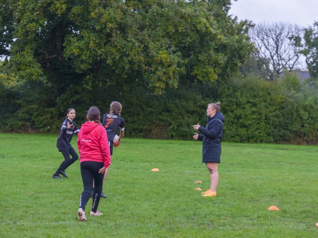 Girls at Burgess Hill RFC get a visit from Harlequins Women