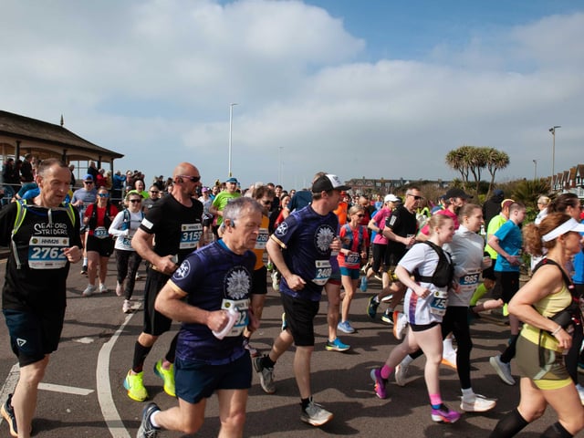 Hastings Half Marathon 2026 - pictures by Frank Copper