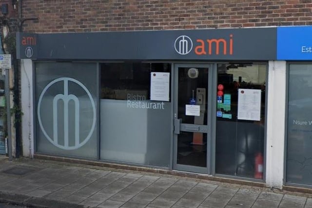 Ami Bistro in Rowlands Road, Worthing, provides a warm and intimate ambiance and modern European food. It has a rating of four and a half stars from 551 votes.