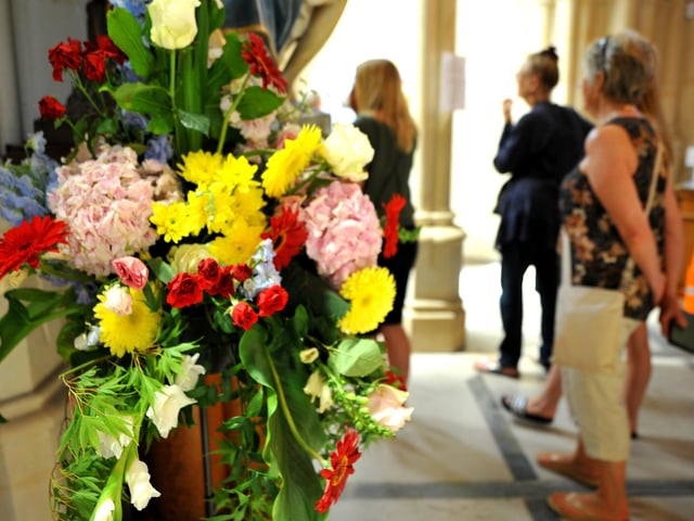 Corpus Christi Carpet of Flowers 2022 at Arundel Cathedral. Pic S Robards SR2206162
