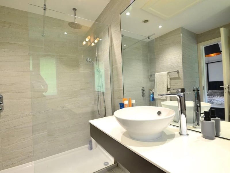 The property has two en suites and a family bathroom