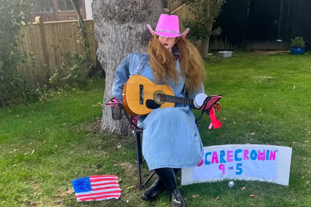 In Pictures: Dolly Parton and Paddington Bear feature in Bexhill Scarecrow ...