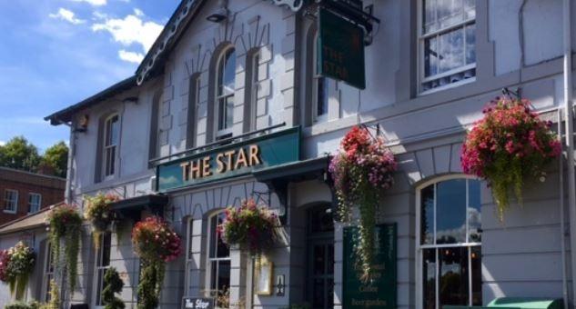 A lovely pub with a cosy atmosphere, serving delicious pub classics and a great range of drinks. Live music events and quiz nights keep things lively