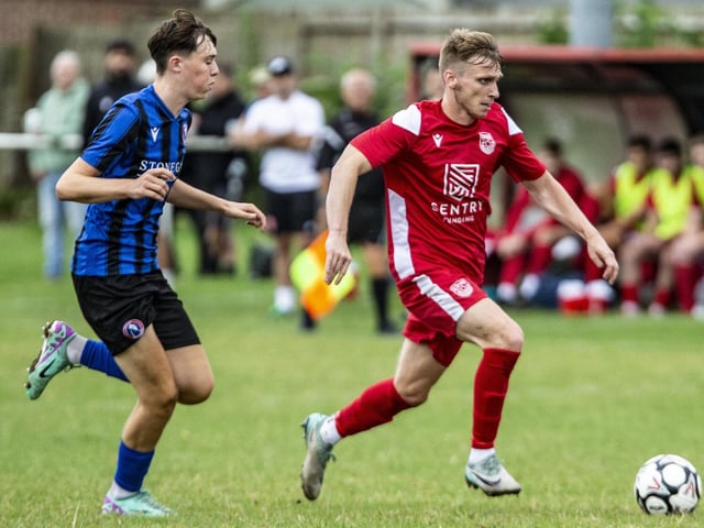 Seaford v Dorking Wanderers B in the SCFL Division 1