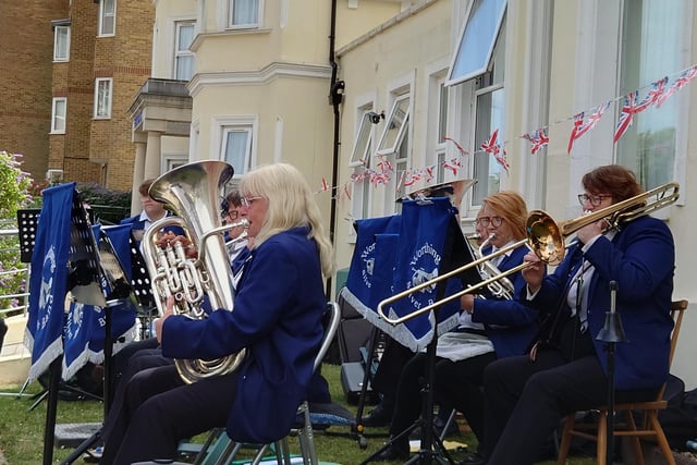 Worthing Silver Band joined care home staff and residents at Fernbank Residential Care Home in Worthing for a sing along to mark Thank You Day 2023.