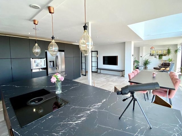 The kitchen has been described as 'magnificent' by Zoopla