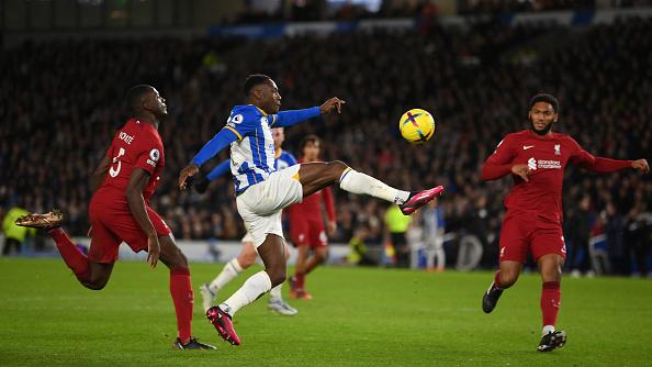 Tricky afternoon up front on his own. Was given little space by a compact Leicester unit. When he did get on the ball he linked things up nicely via one or two touches. Should have had a penalty after he was clipped in the box early in the second half - you've seen them be given. Off for Ferguson on 65. 6/10