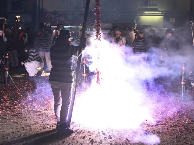 Hailsham Bonfire Procession 2026 (Photo by Jon Rigby)