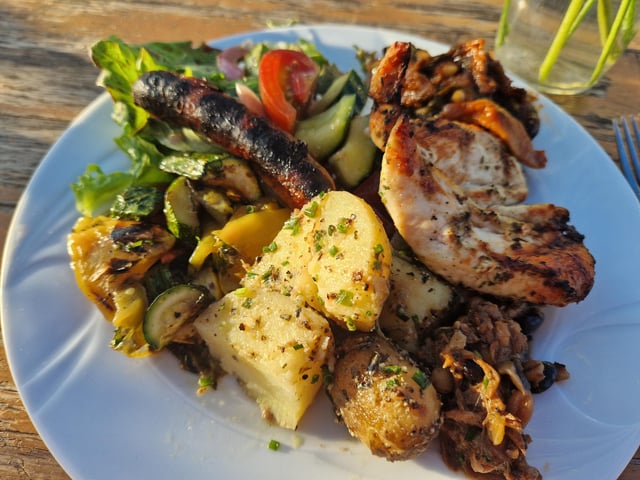 The summer supper club hosted by The Sussex Peasant at Pitfield Barn Flower Farm