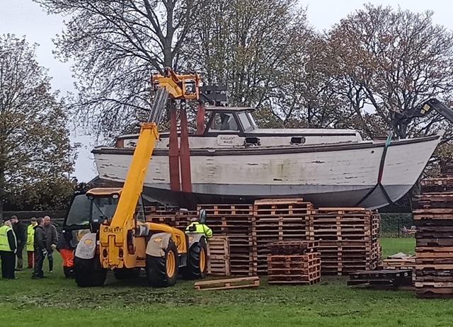 Rye Bonfire boat burning