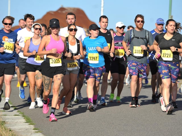 Littlehampton 10K 2026. HR26090601 Pic Hollie Robards/Iconic Media Group